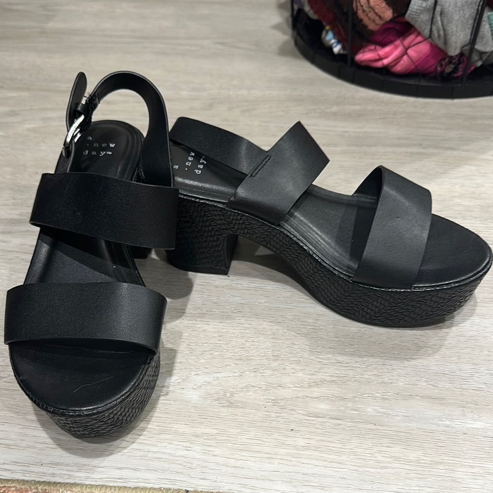 Black Women's Platform Sandals